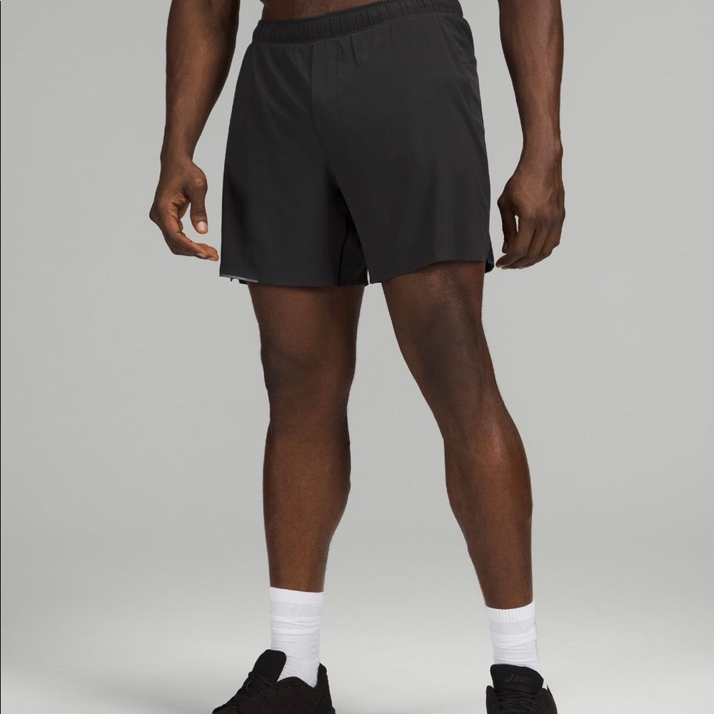 Men’s size medium Surge Lined Short 6”